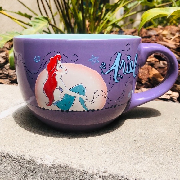 24 Ounce Disney LITTLE MERMAID Mug